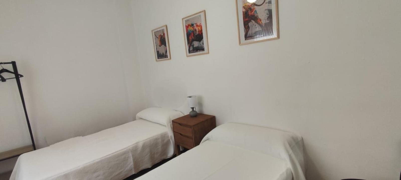 Los Picarzos Apartamento Ayna Exteriör bild