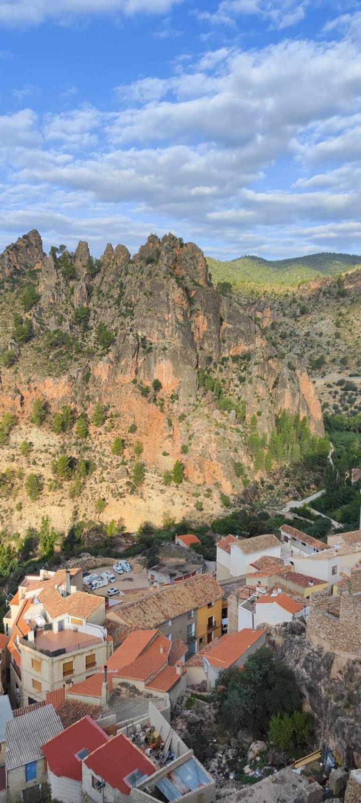 Los Picarzos Apartamento Ayna Exteriör bild